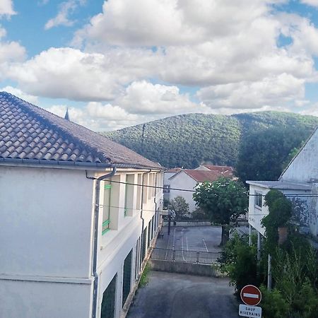 Maison de 2 chambres avec terrasse et wifi a La Grand Combe Extérieur photo